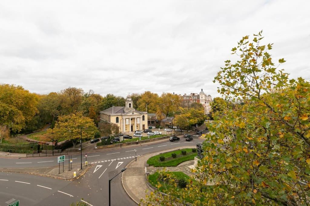 ' Luxury & Spacious 4 Bed 4 Bath Apartment ' ロンドン エクステリア 写真